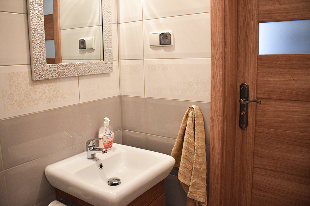 hostel_sadowianka_łazienki (19)